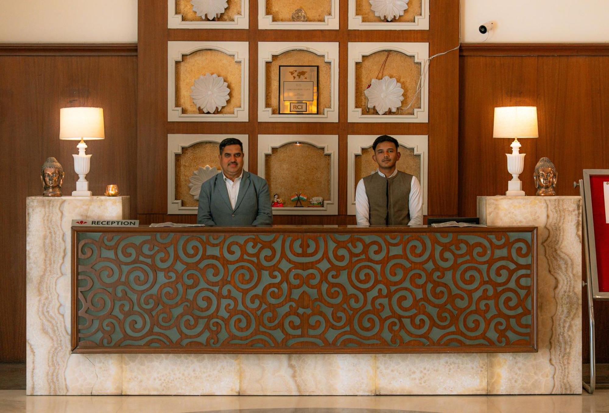 The Sky Imperial, Udaipur Hotel Exterior photo